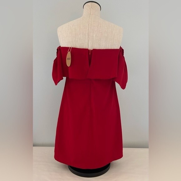 NEW Red Off-Shoulder Minidress by Essue size Medium - Picture 9 of 16